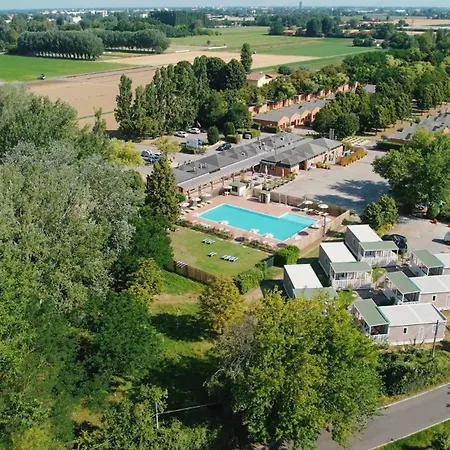 פארק נופש Club Del Sole Easy Village
