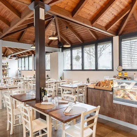 Club Del Sole Easy Village פארק נופש 3*